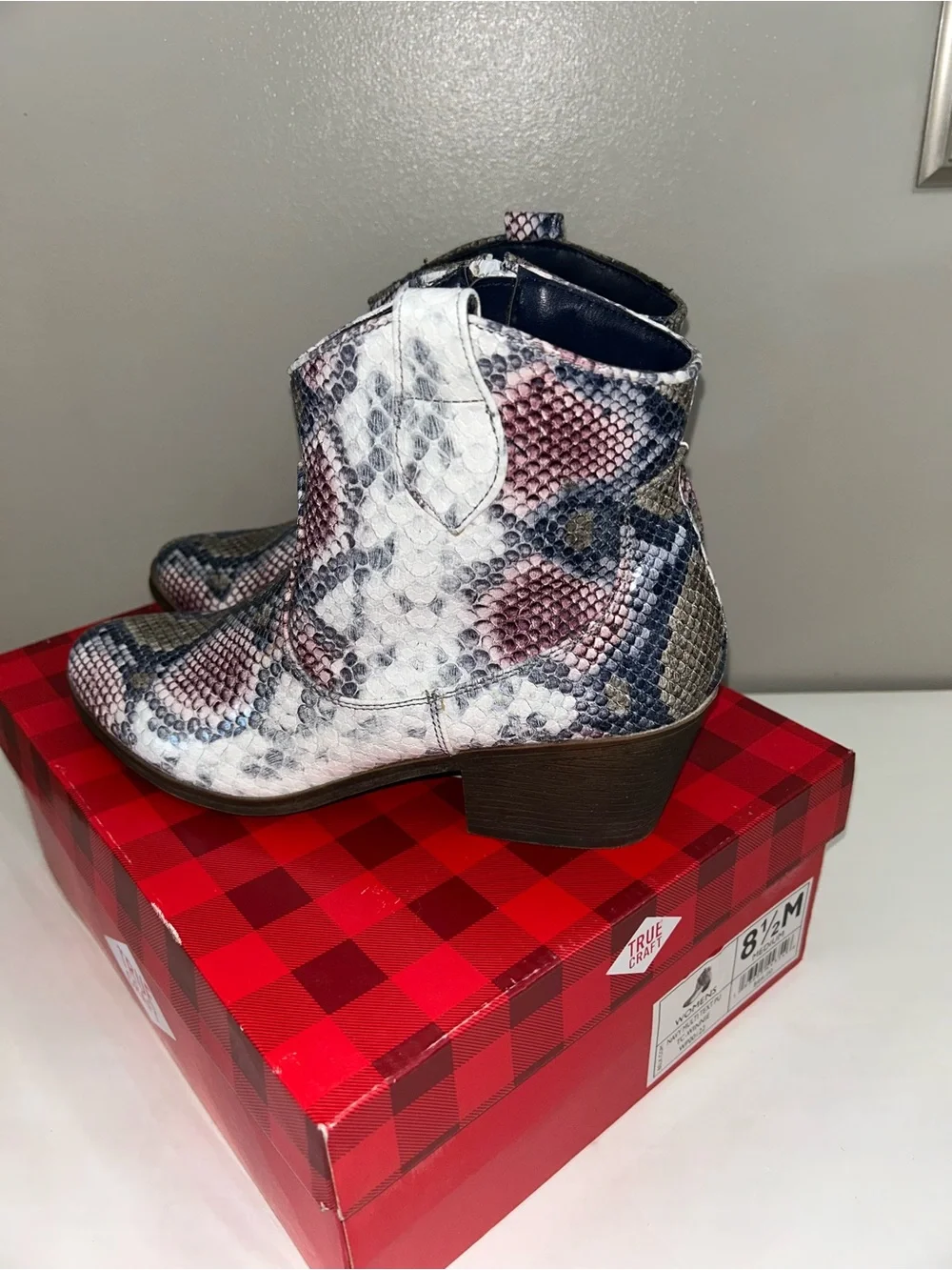 True Craft Navy Multicolor Snake-Print Ankle Booties 8.5